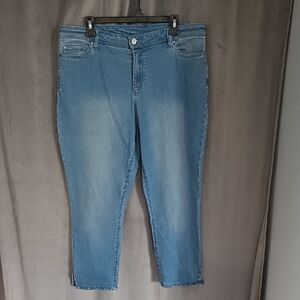 Renuar Size 16 Light Blue Ankle Jeans